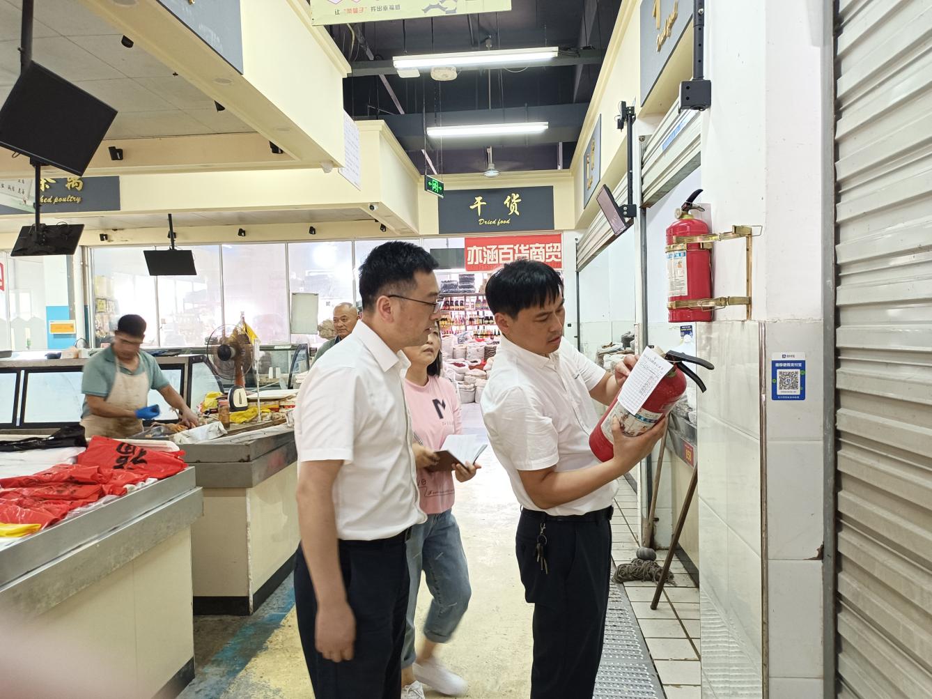 管好“菜籃子”，守護(hù)“大民生”國(guó)資運(yùn)營(yíng)公司開展菜市場(chǎng)大巡查